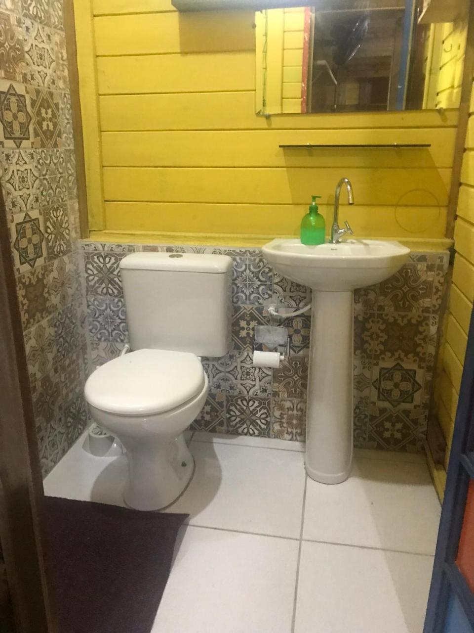 איליה דו מל Hostel Encantadas Ecologic מראה חיצוני תמונה